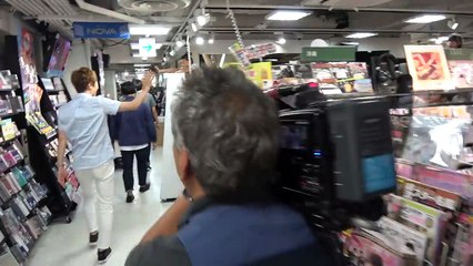 名古屋で握手会やったらなんか違うイベントになったwww-NaeaXtfIejA