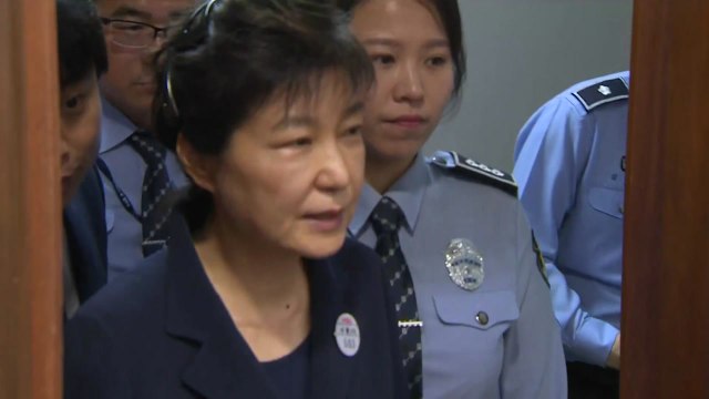 법원 피고인 박근혜 없이 재판 진행 ...국정농단 심판 재시동 / YTN