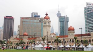 A Living Postcard From the Sultan Abdul Samad Building