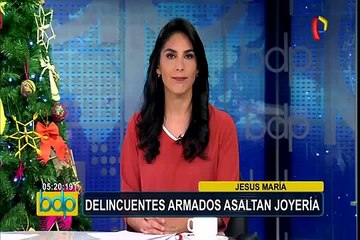 Jesús María: delincuentes armados asaltan joyería