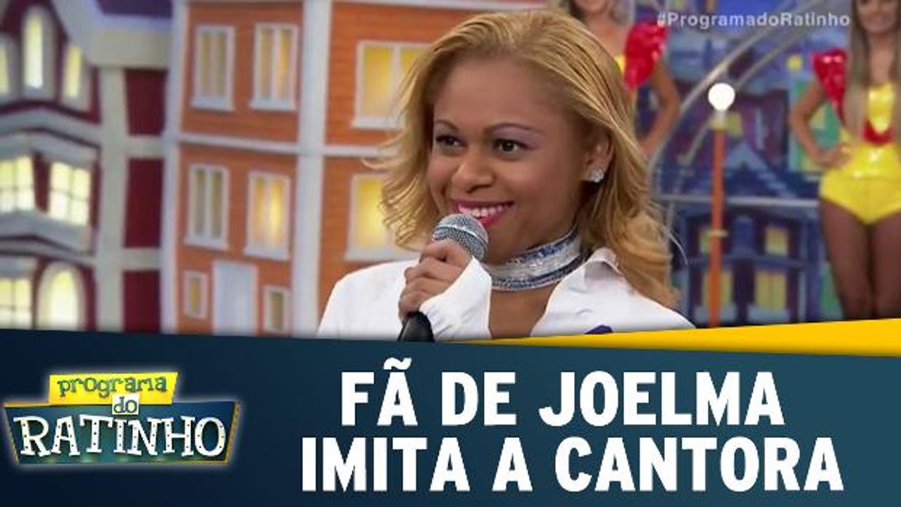 Fã da cantora Joelma canta música da cantora