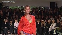 Gisele Bundchen best Moments on catwalk 2002 2005 old by SuperModels Channel