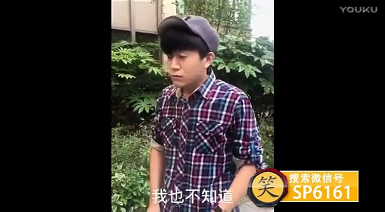 美女卖黄瓜，笑喷了！