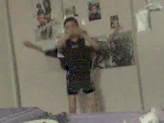 THéO KI DANSE LA TCK COMME UNE MERDE