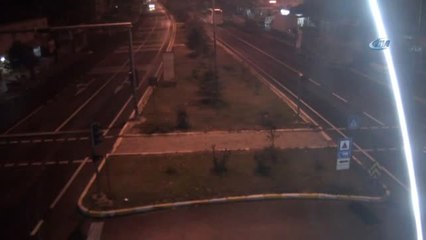 Tonlarca Mandalinanın Yola Döküldüğü Kaza Kamerada