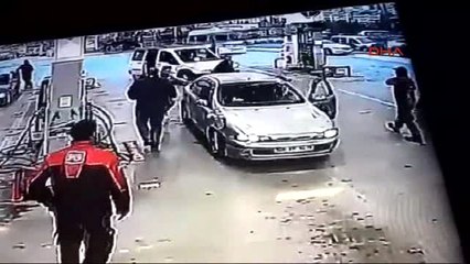 Ankara'da Saldırıya Uğrayan Gazilerin Aracı Tamir Edildi