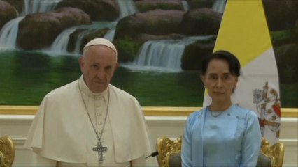 البابا يحث ميانمار على احترام مختلف الجماعات العرقية