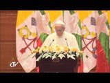 Pope Says 'Ethnic Groups' Must Be Respected, But Avoids Mention of Rohingya in Speech With Suu Kyi