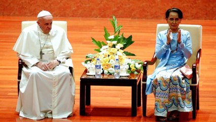 Pope Francis fails to condemn Myanmar over Rohingya