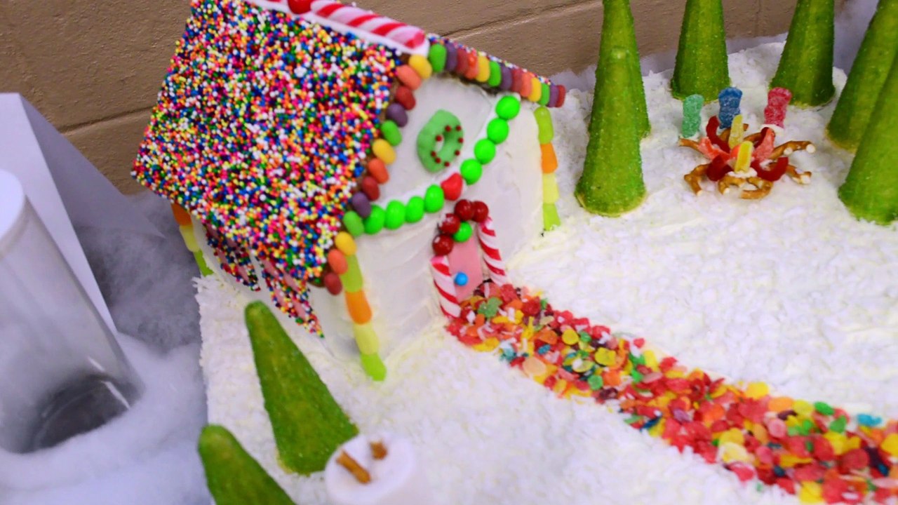 NOV 28 2017 Gingerbread Contest  Dixon IL