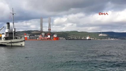 Çanakkale Boğazı'ndan Dev Platform Geçti