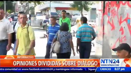 Ciudadanos venezolanos con opiniones divididas sobre el proceso de diálogo