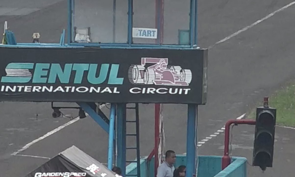 Balapan F4 di Sentul Diputuskan Batal