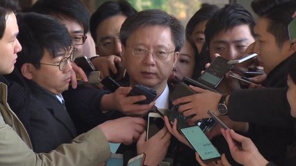 우병우 검찰 출석..."숙명이라면 받아들여" / YTN