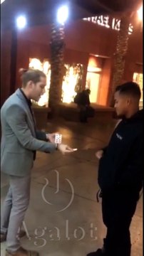 Wow you got to see this crazy kiosk magic trick