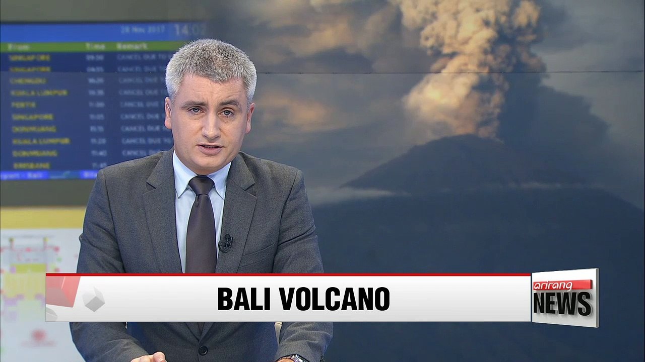 Bali airport closure likely to continue as volcano rumbles