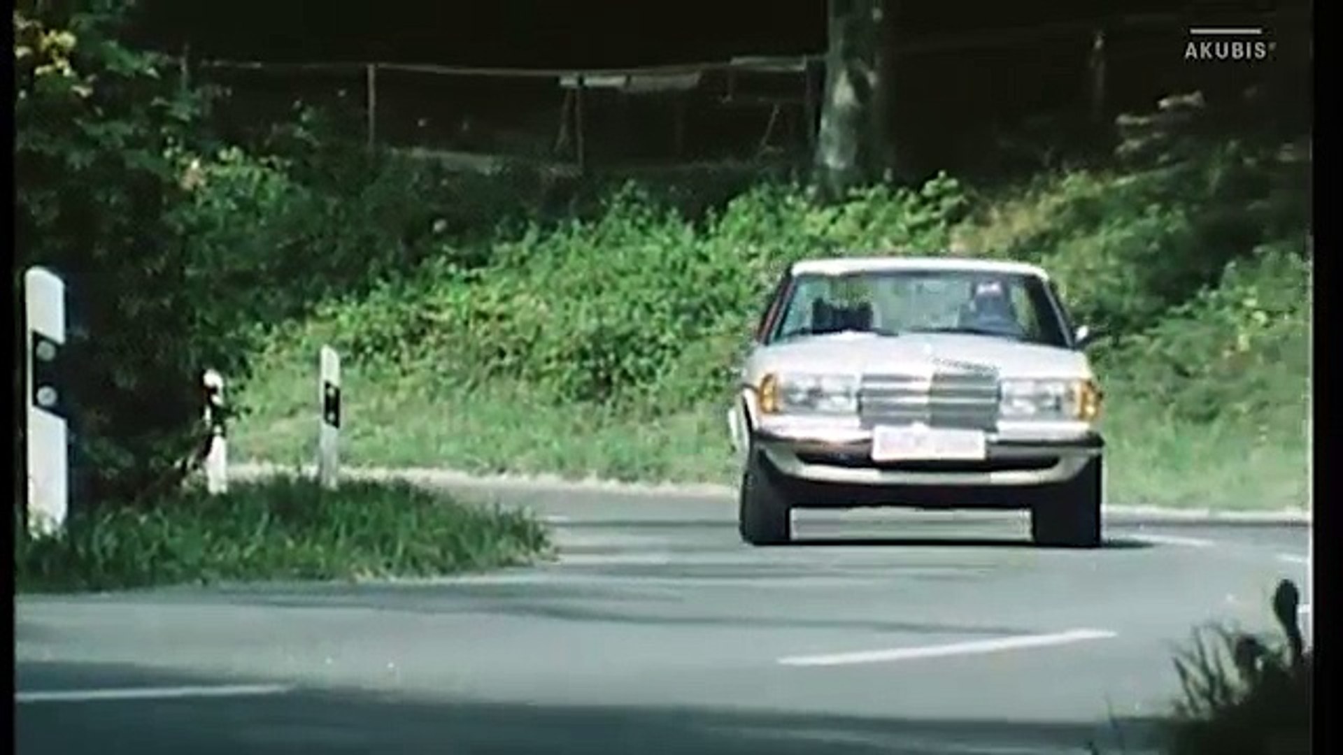 L'histoire de la Mercedes-Benz Classe E Coupé - Vidéo Dailymotion