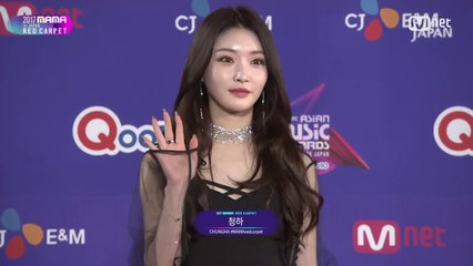 [2017 MAMA in Japan] Red Carpet with Weki Meki(위키미키) & CHUNG HA(청하)_2017마마
