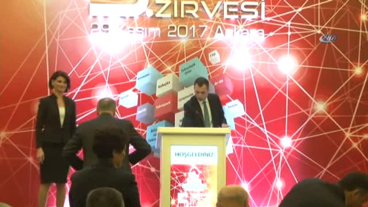 Bakan Faruk Özlü, 5. Teknoloji Geliştirme Bölgeleri Zirvesi'nde Konuştu