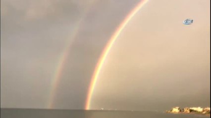 İskenderun'da Gökkuşağı Görsel Şölen Yaşattı