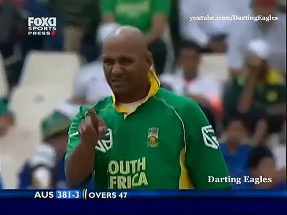 21 Runs off 1 Ball scored in a very famous ODI - South Africa vs Australia World Record Match 2006