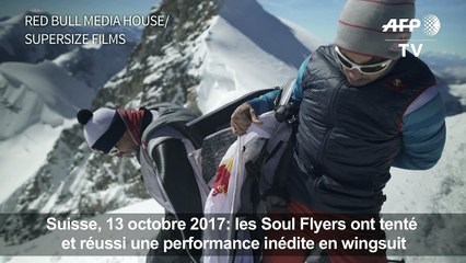 Wingsuit: les Soul Flyers rentrent dans un avion en plein vol