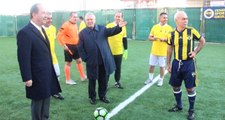 Fenerbahçe Başkanı Aziz Yıldırım, Halı Saha Maçı İzledi
