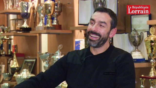 Les confidences de Robert Pirès, père, supporter et futur... entraîneur ?