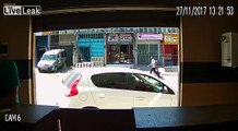 Woman robs a store at gunpoint