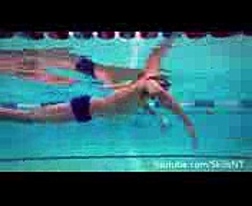 Improve your breaststroke swimming technique with a good break out