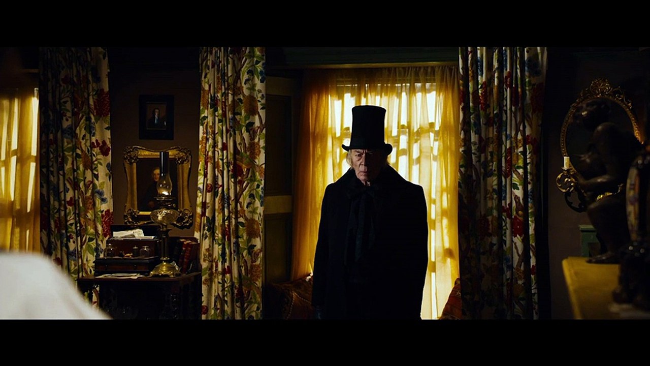 The Man Who Invented Christmas - Exclusive Interview With Dan Stevens