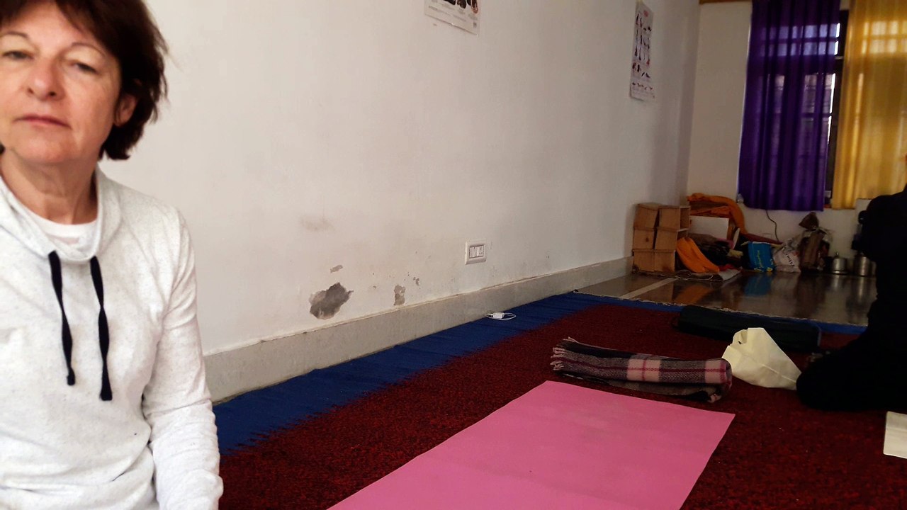 Yoga School  |Yoga Teacher Training Rishikesh|  Yoga Vidya Mandiram