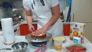 Baking a Strawberry Cream Cake-nvAeBr2KTjY
