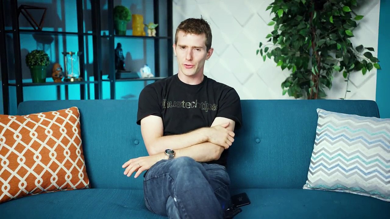 World’s Most AMAZING Desk PC – 16K GAMING BUILD LOG (Part 1 of 2)-nthOpo5tQDk