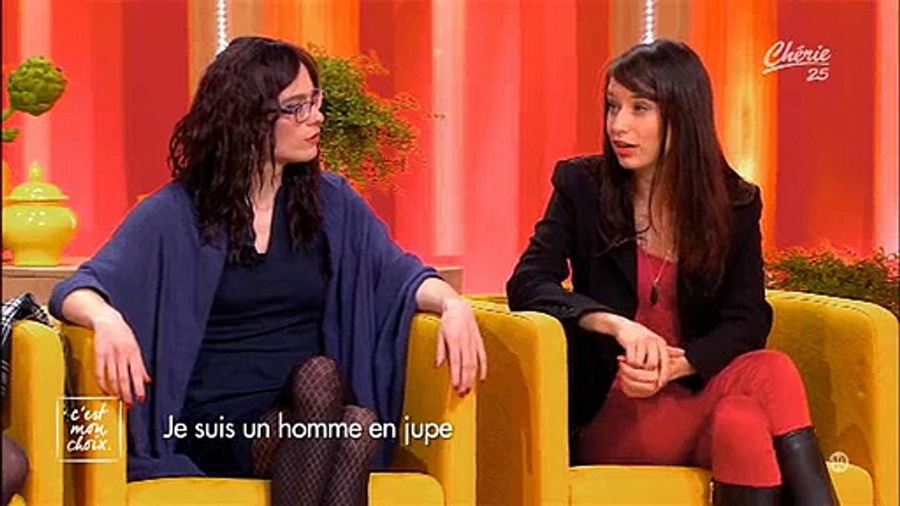 Une invitée de "C'est mon choix" fait une drôle de proposition à Evelyne Thomas... Regardez