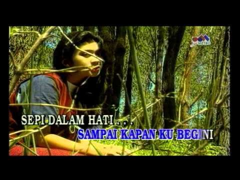 BAGAI LILIN KECIL - Nafa Urbach