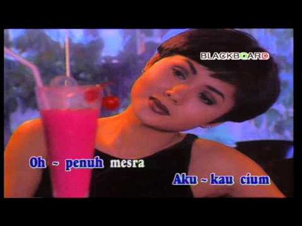 KENANGAN DESEMBER - YUNI SHARA