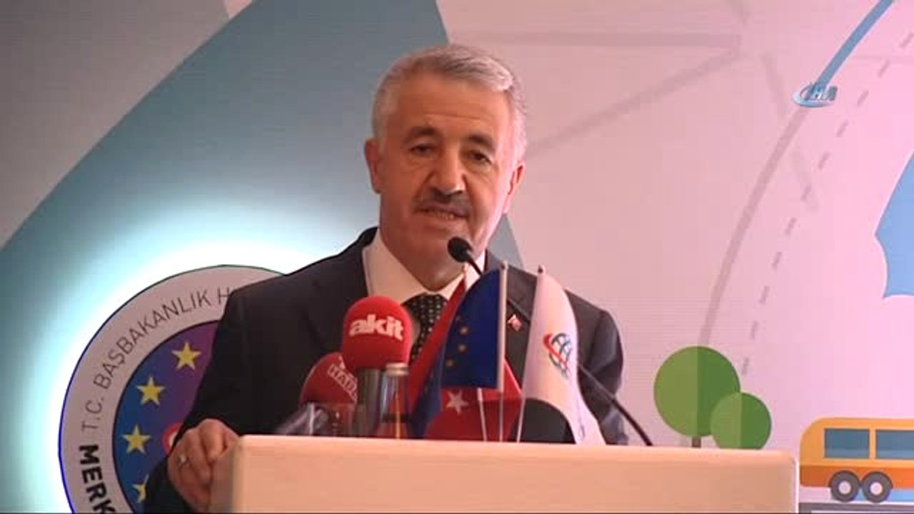 Ulaştırma Bakanı Arslan, "Türkiye'de Yolcu Taşımacılığı Hizmetlerinin Erişilebilirliği İçin Teknik...