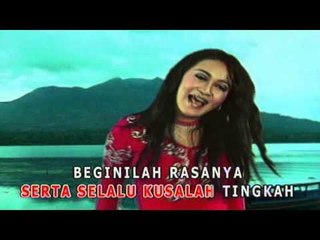 AYU FIRNANDA - JATUH CINTA