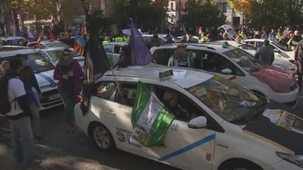 Los taxistas decidirán el lunes si van a la huelga indefinida