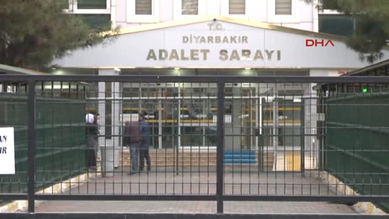 Diyarbakır 72 Yıl Hapis İstemiyle Yargılanan Cinsel İstismar Sanığı Öğretmene Beraat