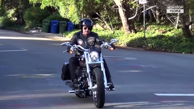 Johnny Hallyday et Michel Sardou fâchés : Les raisons de leur conflit dévoilées !