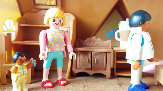 Playmobil tomek zaspał do szkoły - zabawki bajki dla dzieci