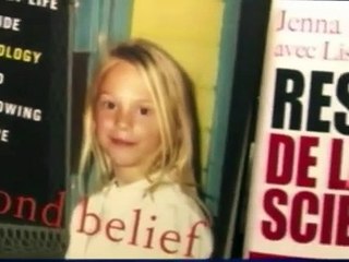 Après avoir passé son enfance dans la Scientologie, elle raconte