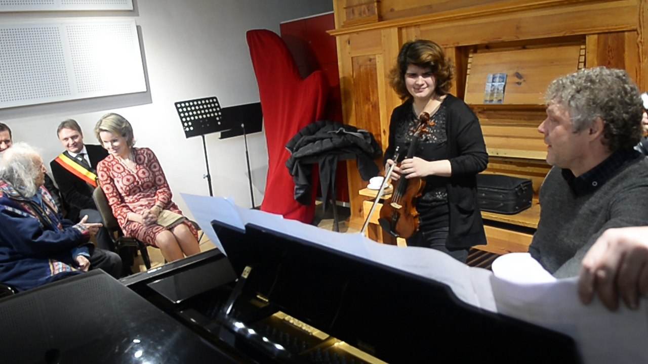 La Reine Mathilde en visite au conservatoire de Mons 4.Vidéo Eric Ghislain