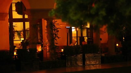 So Romantic! Justin Bieber And Selena Gomez Cozy Up Over Drinks At Montage Hotel