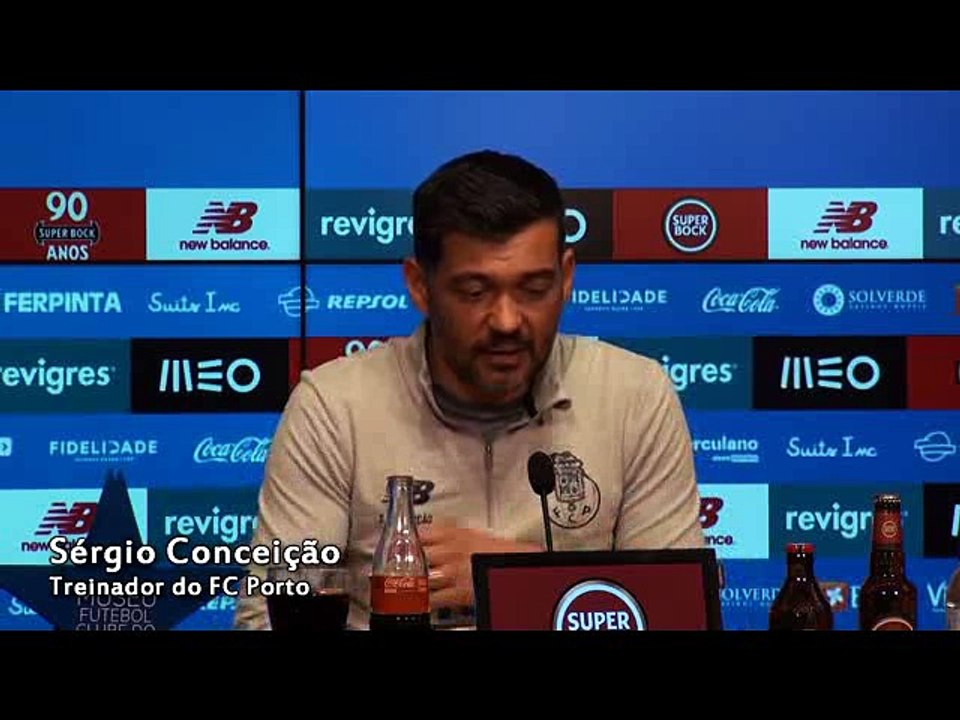 [640x360] Sérgio Conceição com 99 por cento de certeza sobre tática do Benfica