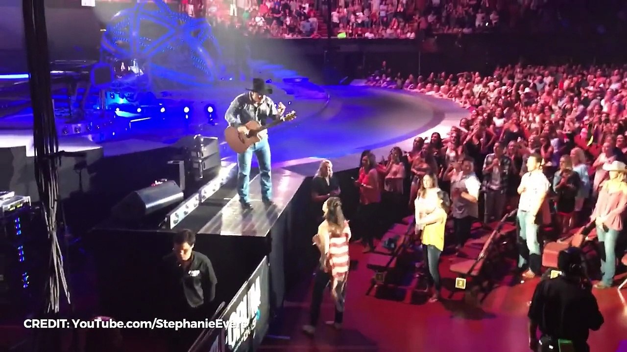 Fan Moment of the Year | Rare Country Awards