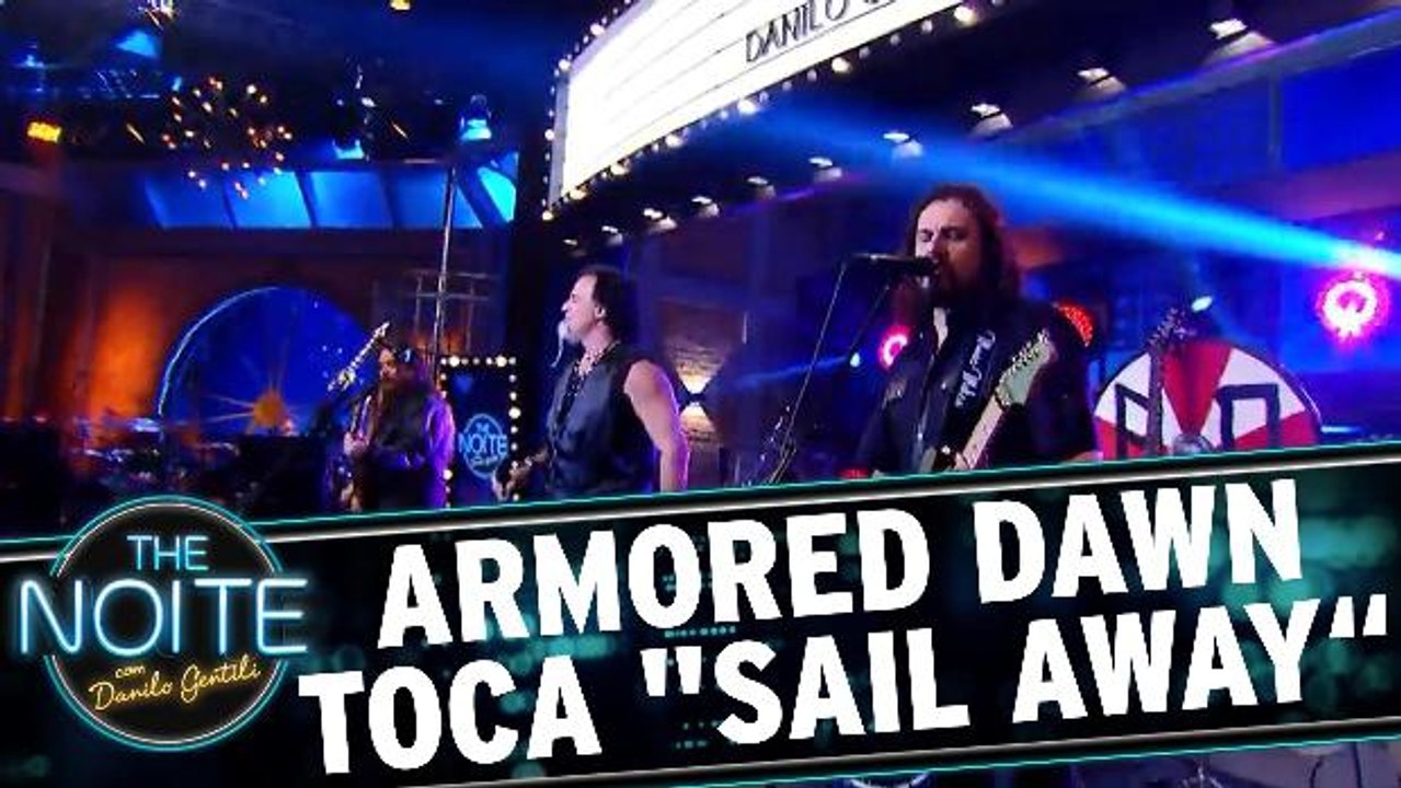 Armored Dawn toca `Sail Away`