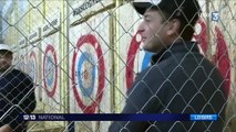Paris : le lancer de hache fait des adeptes
